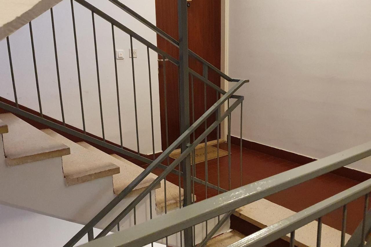 Studio Apartment Ljubica For 2 Persons 150M From The Beach โปเรช ภายนอก รูปภาพ