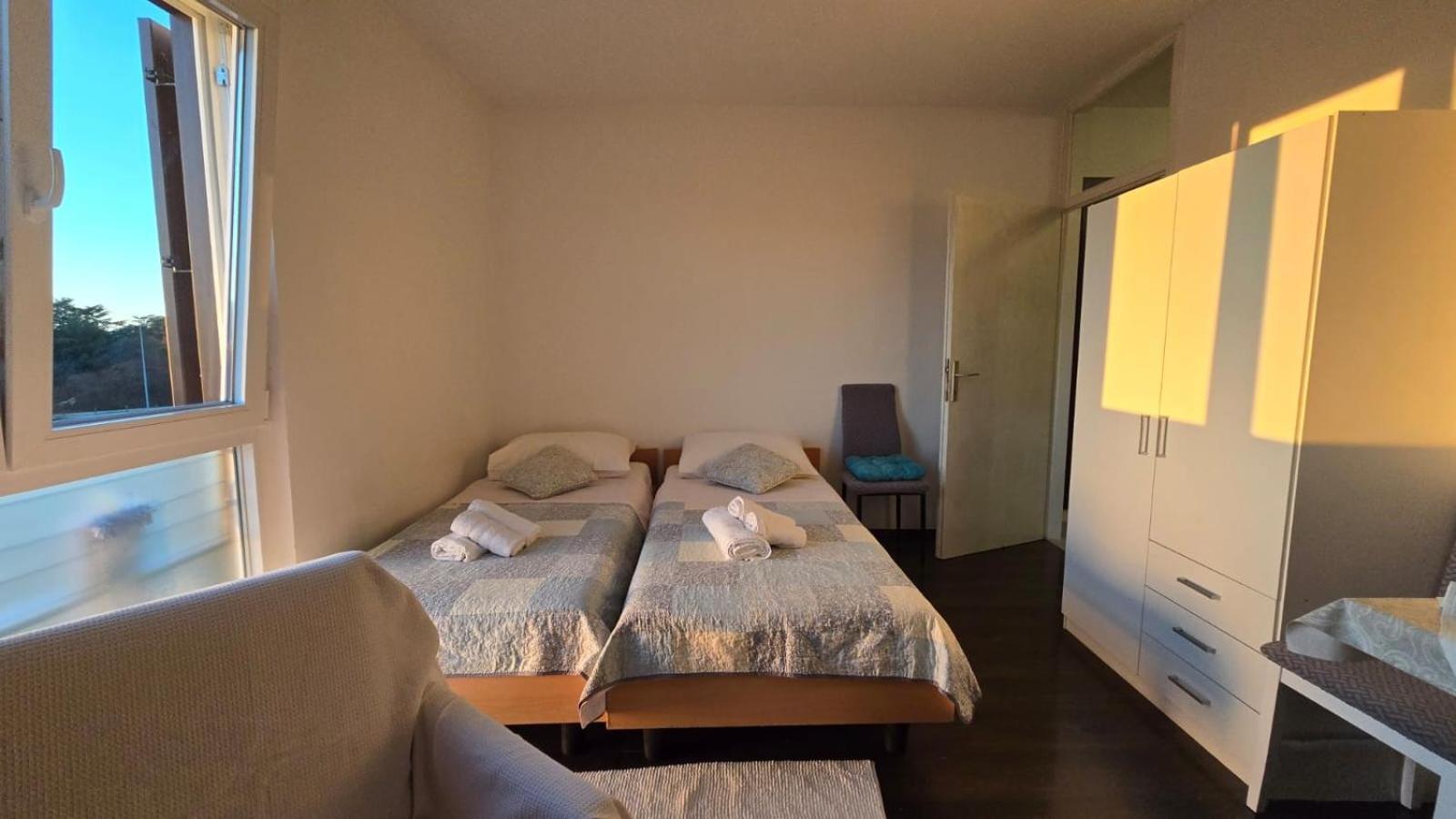 Studio Apartment Ljubica For 2 Persons 150M From The Beach โปเรช ภายนอก รูปภาพ